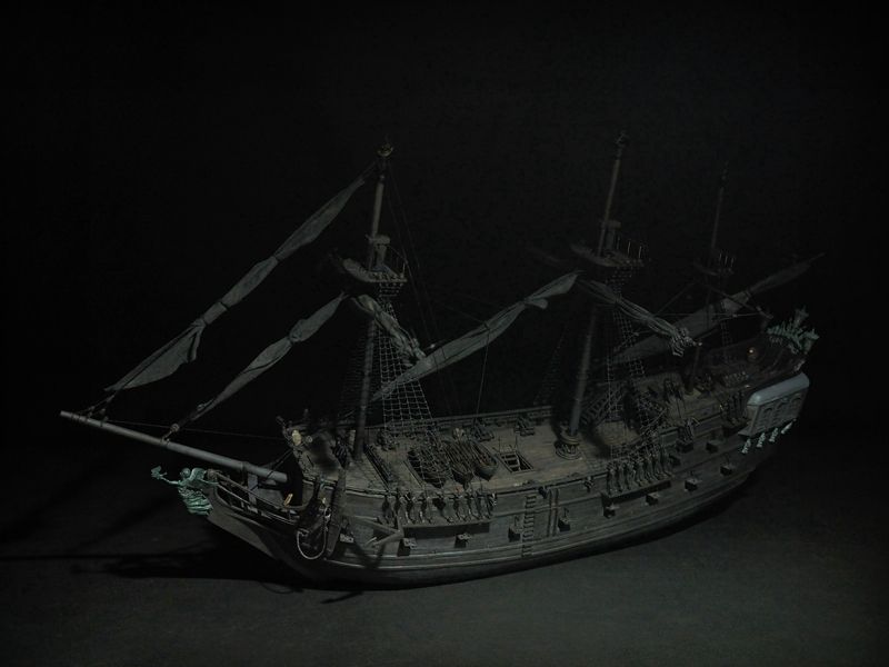 Models & Kits ZHL allscenario version of the black pearl ship model kits